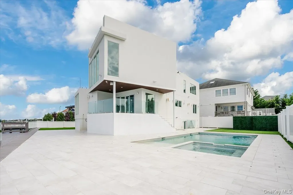 177 Albany Boulevard Atlantic Beach NY 11509