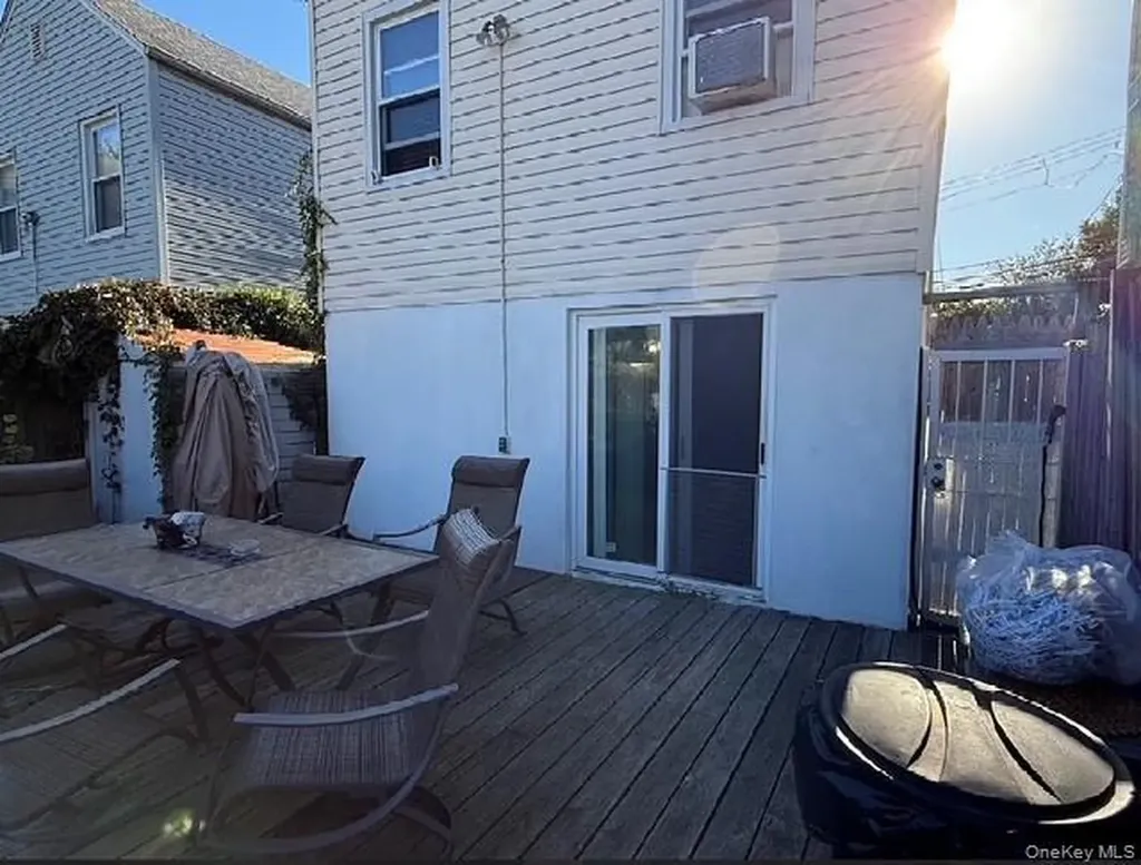 258 Davis Avenue Bronx NY 10465
