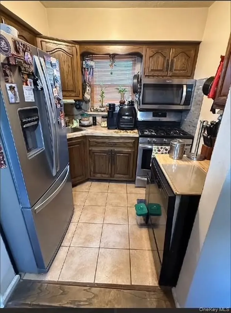 258 Davis Avenue Bronx NY 10465