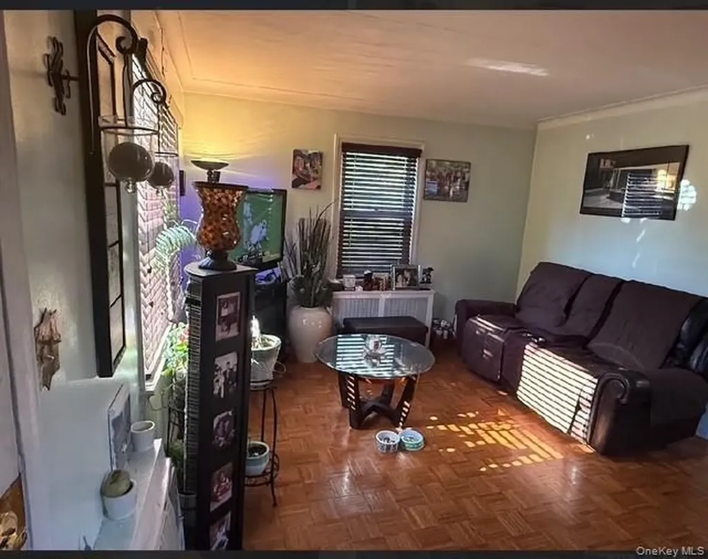 258 Davis Avenue Bronx NY 10465