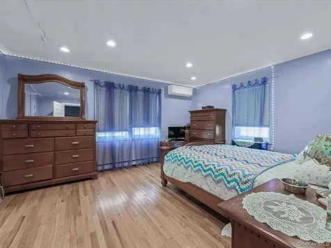 2 Limetree Drive Manorville NY 11949