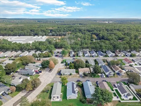 2 Limetree Drive Manorville NY 11949