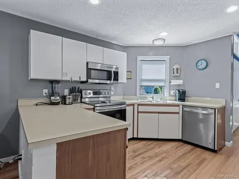 2 Limetree Drive Manorville NY 11949