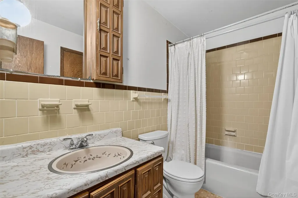 20 County Route 48 Thompson Ridge NY 10985