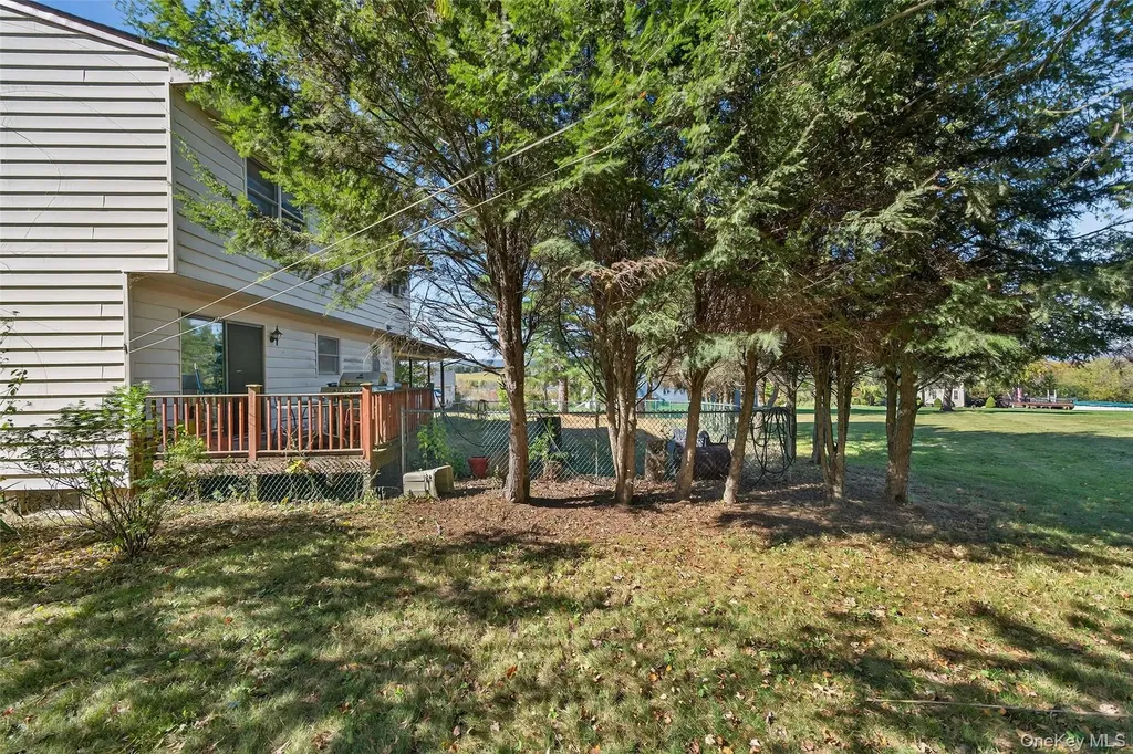 20 County Route 48 Thompson Ridge NY 10985