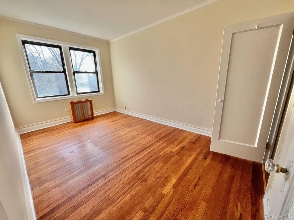 110 Stonelea New Rochelle NY 10801