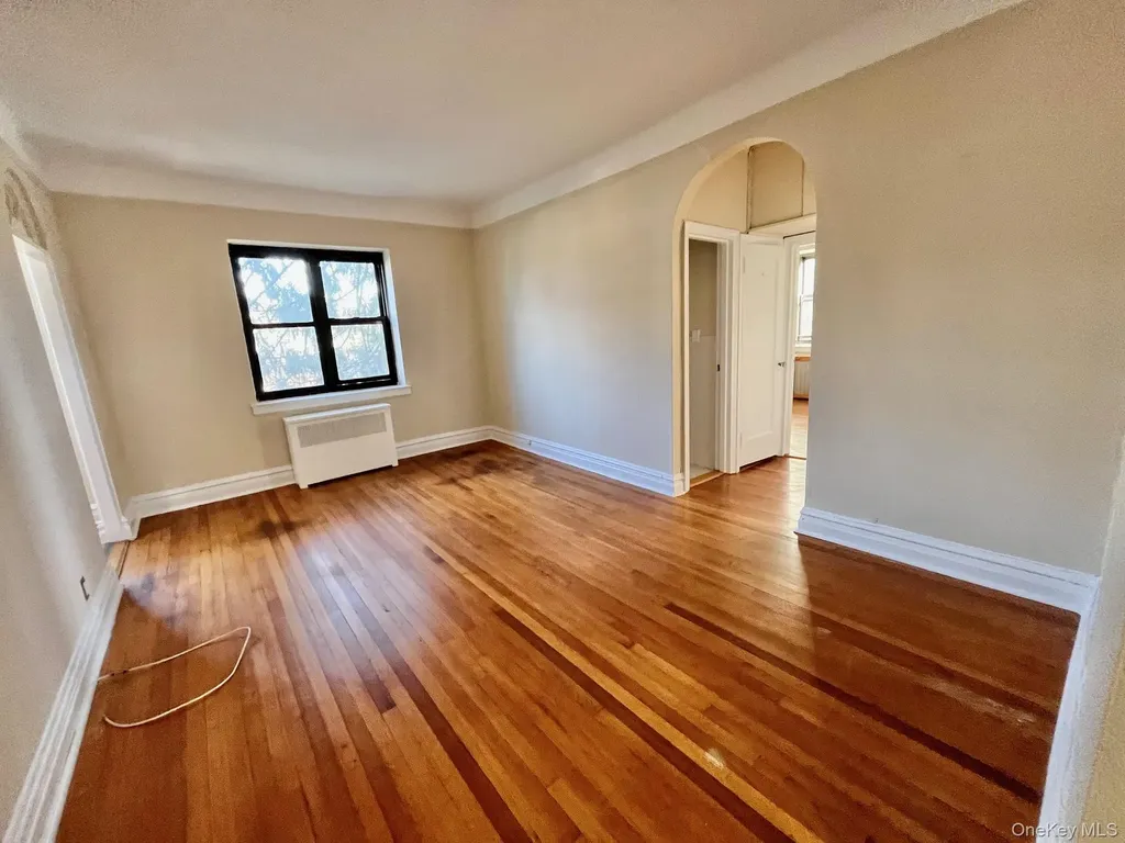 110 Stonelea New Rochelle NY 10801