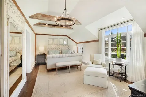 77 Pound Ridge Road Bedford NY 10506