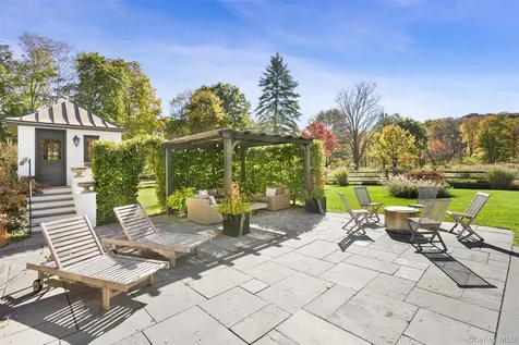 77 Pound Ridge Road Bedford NY 10506