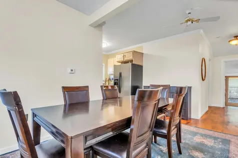 6 Franklin Avenue Bayville NY 11709