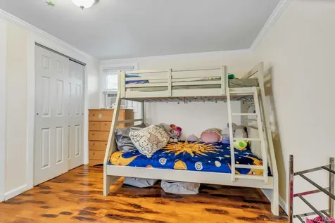 6 Franklin Avenue Bayville NY 11709