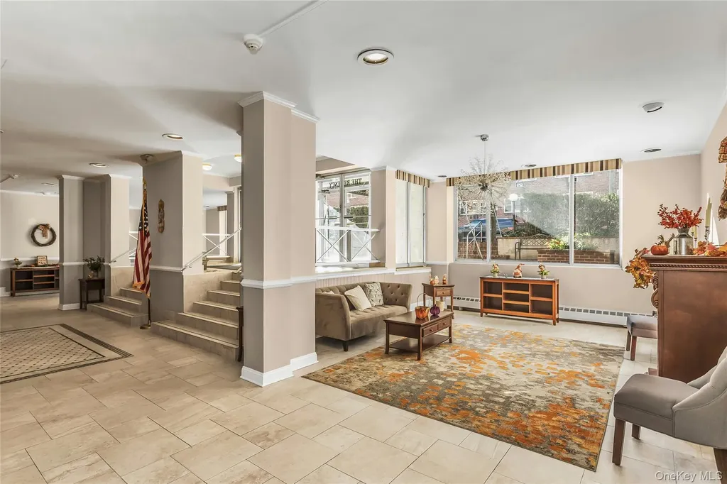 100 Lincoln Avenue Mineola NY 11501