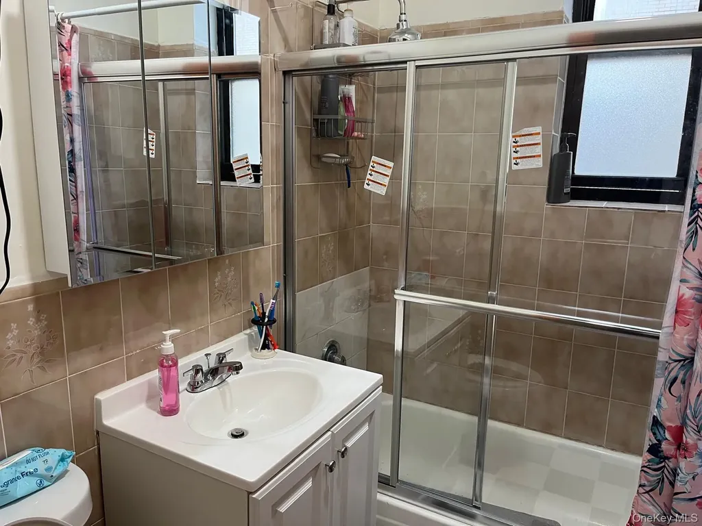 4036 100th Street Corona NY 11368