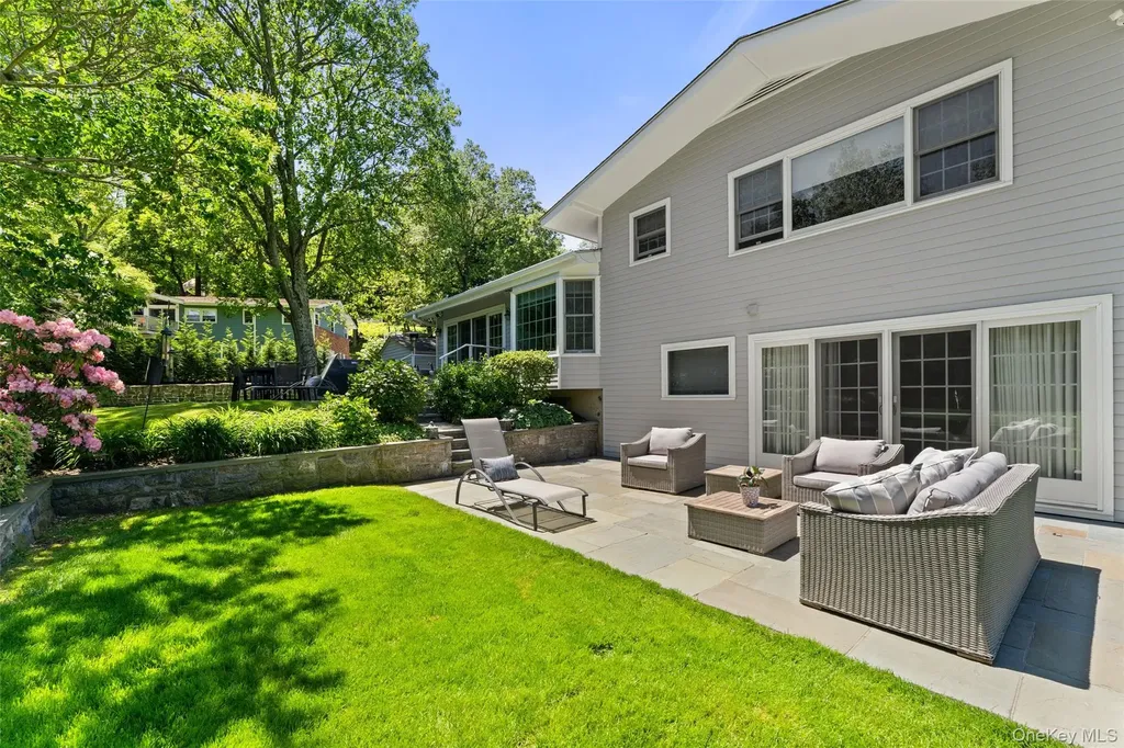 3 Warnke Lane Scarsdale NY 10583
