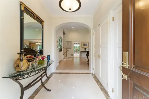 3 Warnke Lane Scarsdale NY 10583
