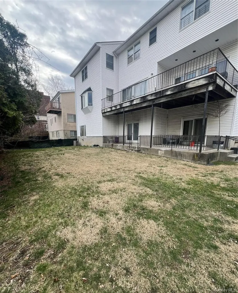 22 Truman Avenue Yonkers NY 10703