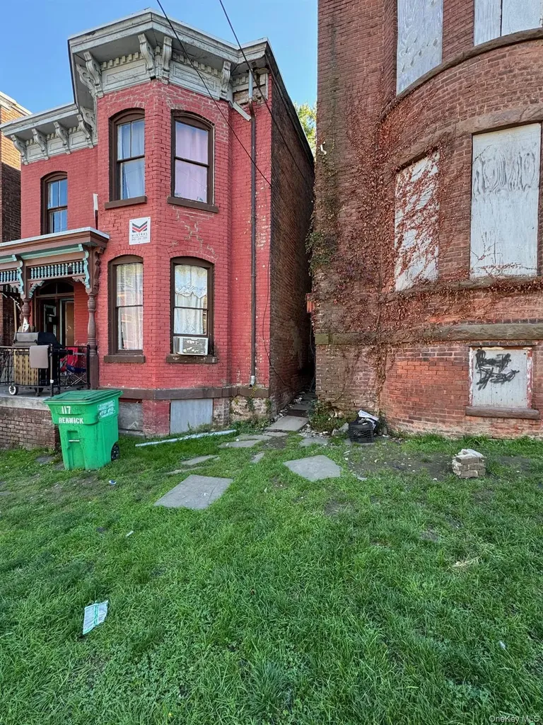 119 Renwick Newburgh NY 12550