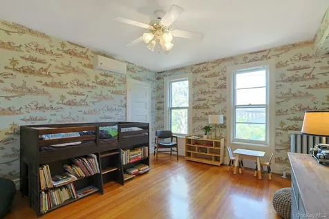 512 Grand Avenue Balmville NY 12550
