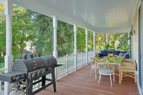 512 Grand Avenue Balmville NY 12550