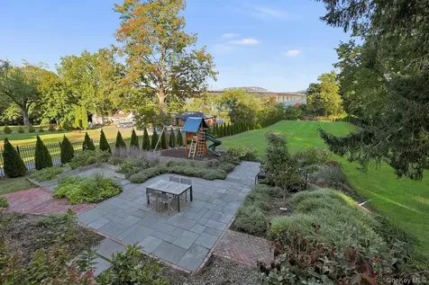 512 Grand Avenue Balmville NY 12550