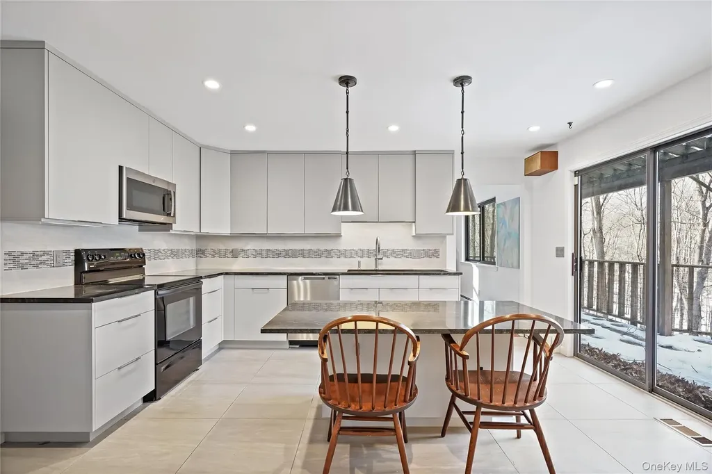 37 Fox Den Road Mount Kisco NY 10549