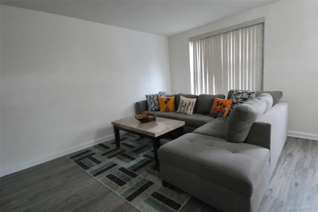 106 Richbell Road Mamaroneck NY 10543