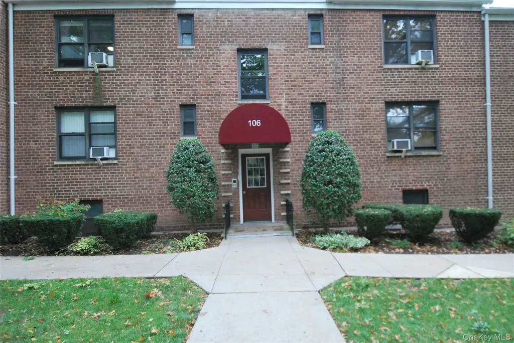106 Richbell Road Mamaroneck NY 10543