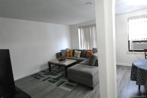 106 Richbell Road Mamaroneck NY 10543