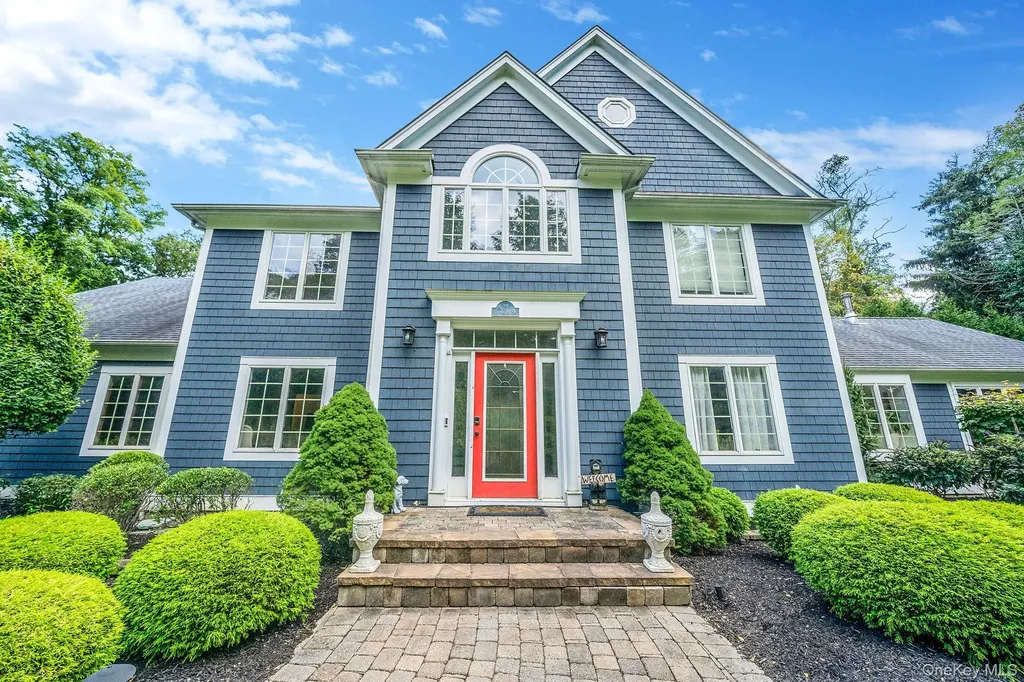 27 Tower Hill Road Shoreham NY 11786