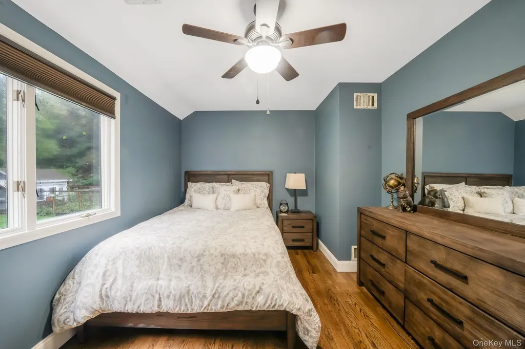 27 Tower Hill Road Shoreham NY 11786