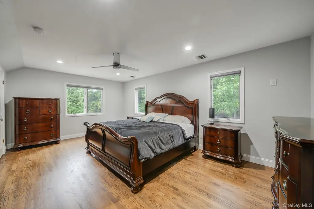 27 Tower Hill Road Shoreham NY 11786