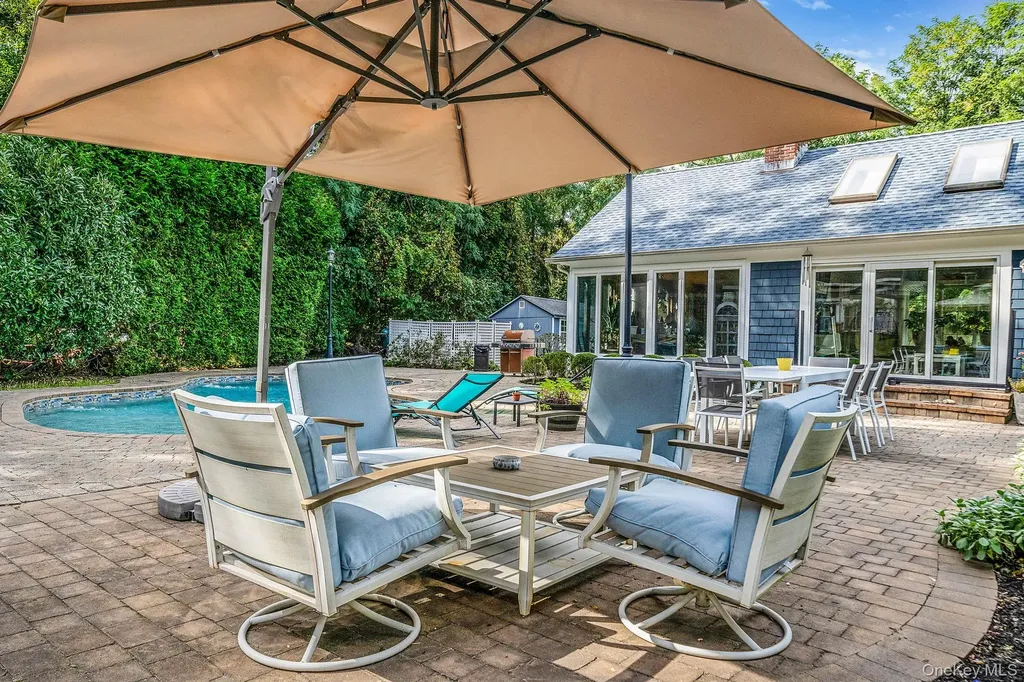 27 Tower Hill Road Shoreham NY 11786