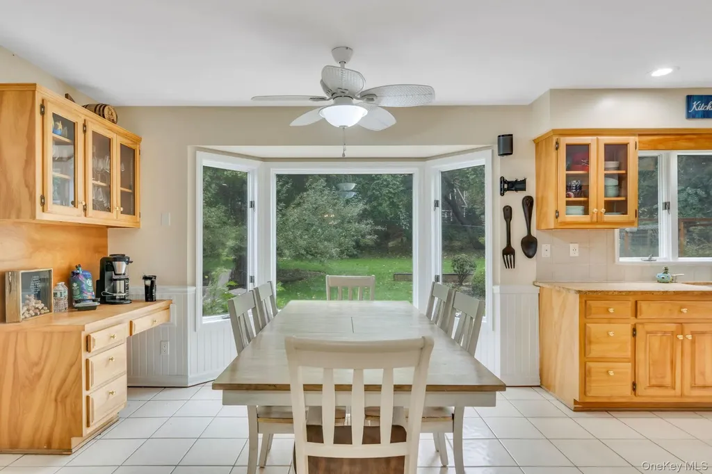27 Tower Hill Road Shoreham NY 11786
