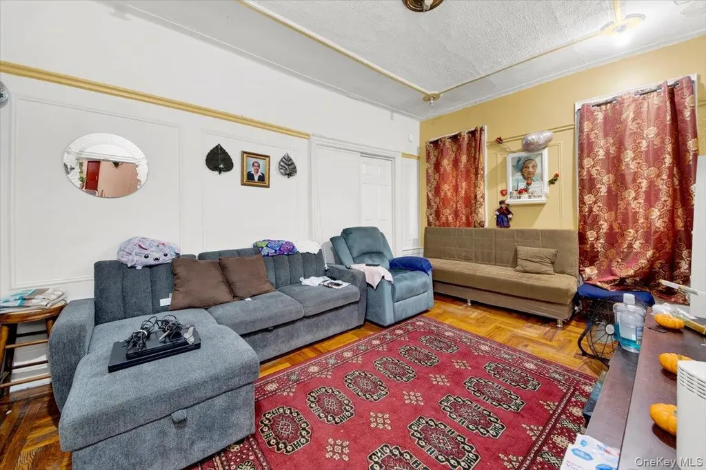 1506 E 172nd Street Bronx NY 10472