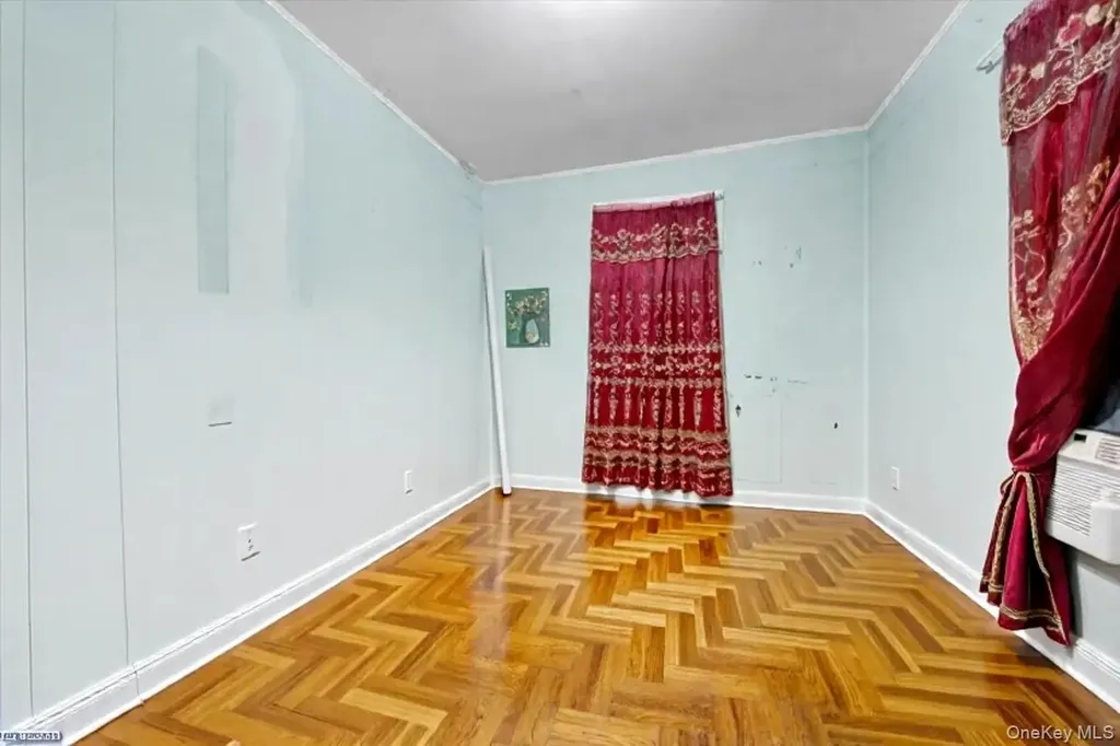 1506 E 172nd Street Bronx NY 10472