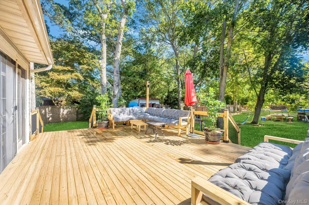 1199 Connetquot Avenue Central Islip NY 11722