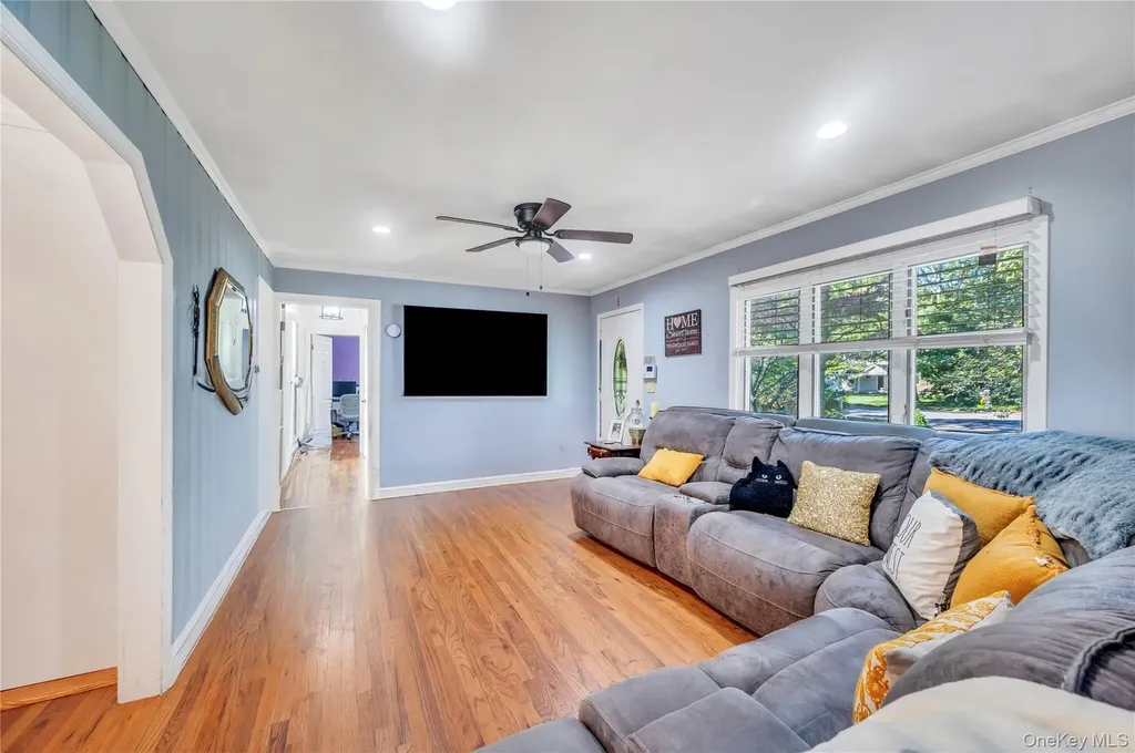 1199 Connetquot Avenue Central Islip NY 11722