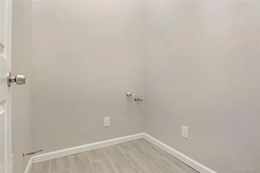 7 Continental Hill Glen Cove NY 11542