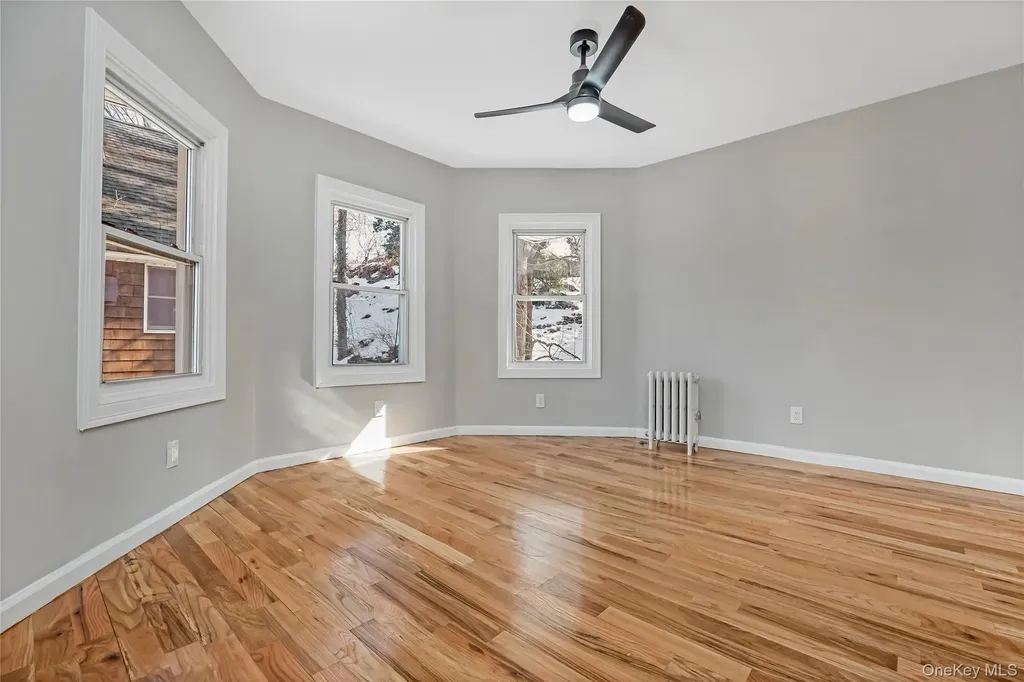 7 Continental Hill Glen Cove NY 11542