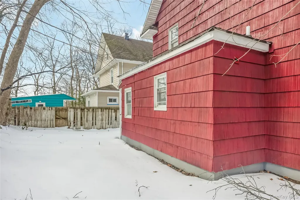 7 Continental Hill Glen Cove NY 11542
