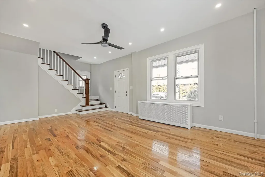 7 Continental Hill Glen Cove NY 11542