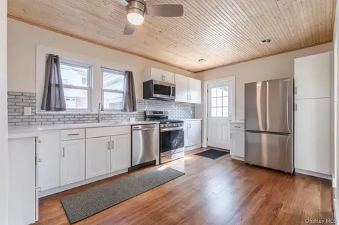 86 Stephan Kingston NY 12401