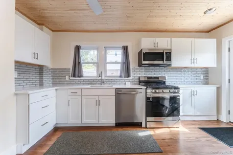 86 Stephan Kingston NY 12401