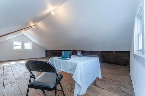 86 Stephan Kingston NY 12401