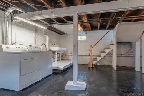 86 Stephan Kingston NY 12401