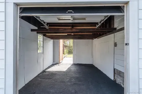 86 Stephan Kingston NY 12401