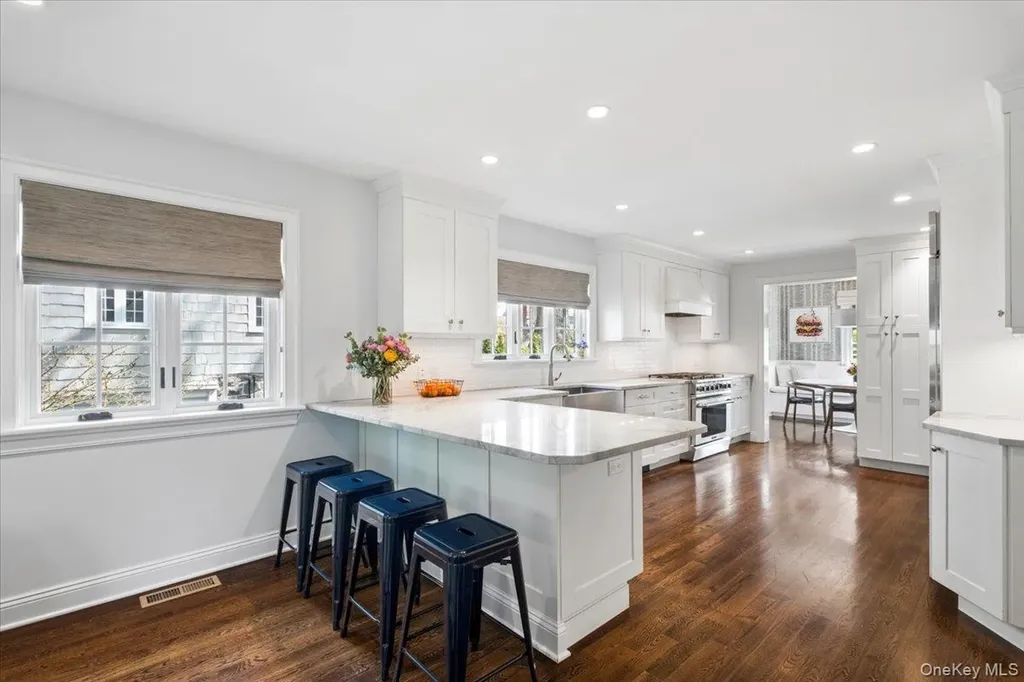 48 Vine Road Larchmont NY 10538