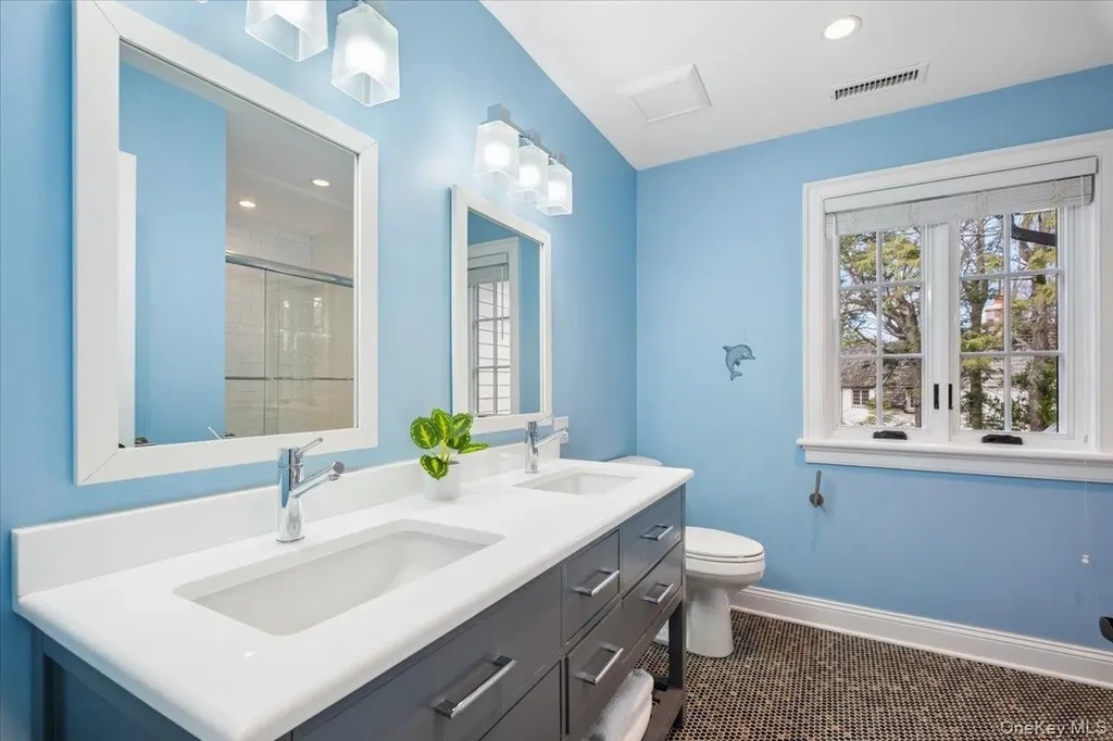 48 Vine Road Larchmont NY 10538
