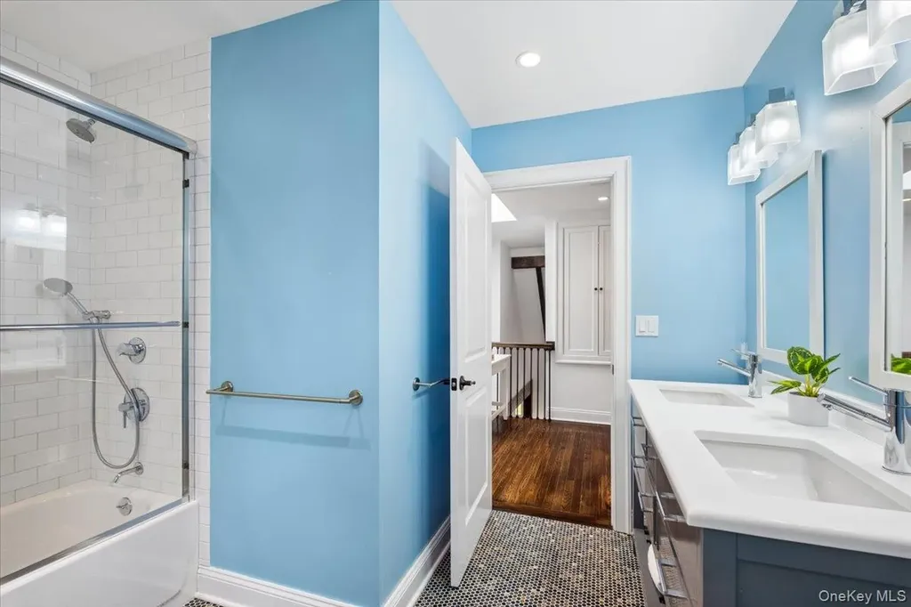 48 Vine Road Larchmont NY 10538