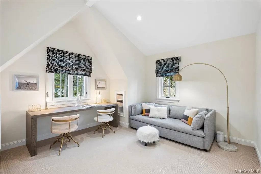 48 Vine Road Larchmont NY 10538